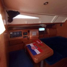 Sun Odyssey 40