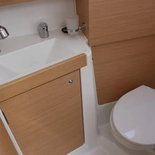 Beneteau Oceanis 35.1