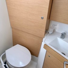 Beneteau Oceanis 38.1