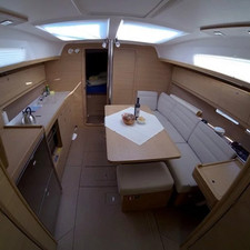 Dufour 382