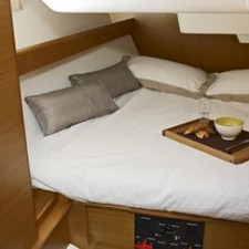 Sun Odyssey 42i