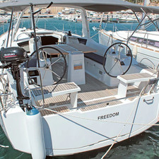 Oceanis 381