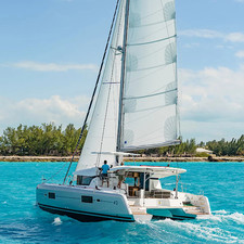 Lagoon 42