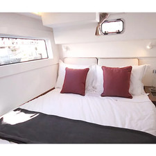 Lagoon 40 (4+2Cab)