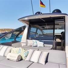 Pershing 5X