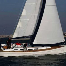 Dufour 425 (3Cab)