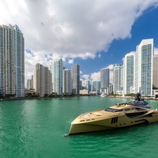 Palmer Johnson 150 SportYacht