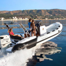 Cayman 23 Sport Touring