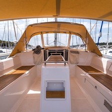 Beneteau Oceanis 38