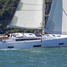Dufour 430