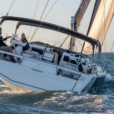 Dufour 470