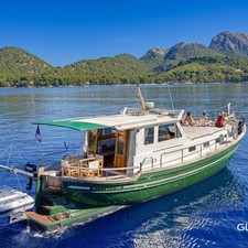 Menorquin Yacht 160