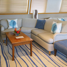 Power catamaran