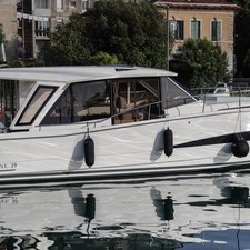Greenline 39