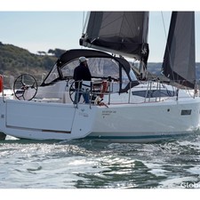Sun Odyssey 380
