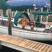 Hallberg-Rassy Mistral 33