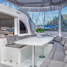 Lagoon 380 - 3 + 1 cab.