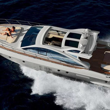 Motor boat Azimut 62S