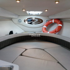 Regal 2665 Commodore Express