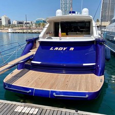Pershing 76