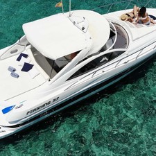 Pershing 37