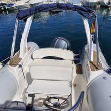 Tempest 800