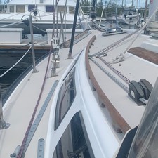 Catalina 38