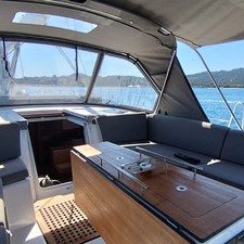 Dufour 530 - 5 + 1 cab.