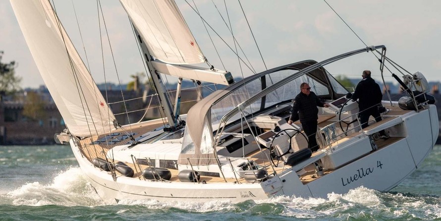 Hanse 548