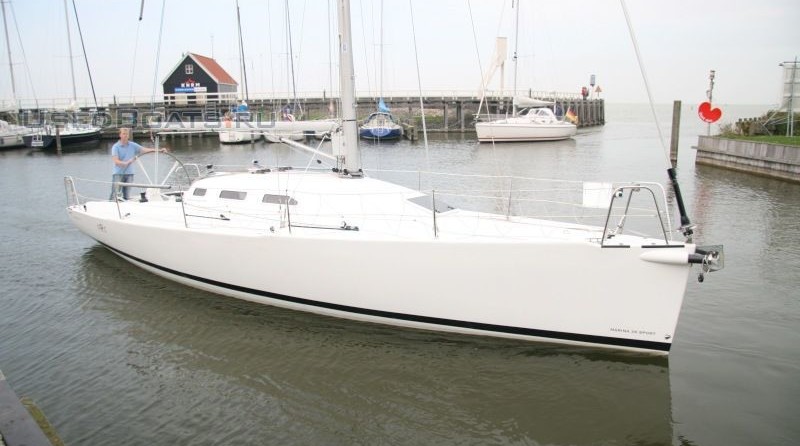 Marina 36