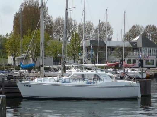 Hunter 27