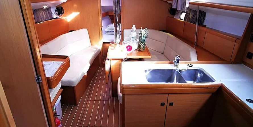 Sun Odyssey 36i