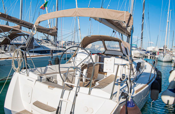 Sun Odyssey 33i