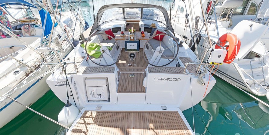 Hanse 385