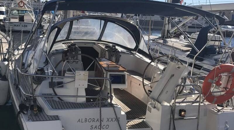 Beneteau Oceanis 43