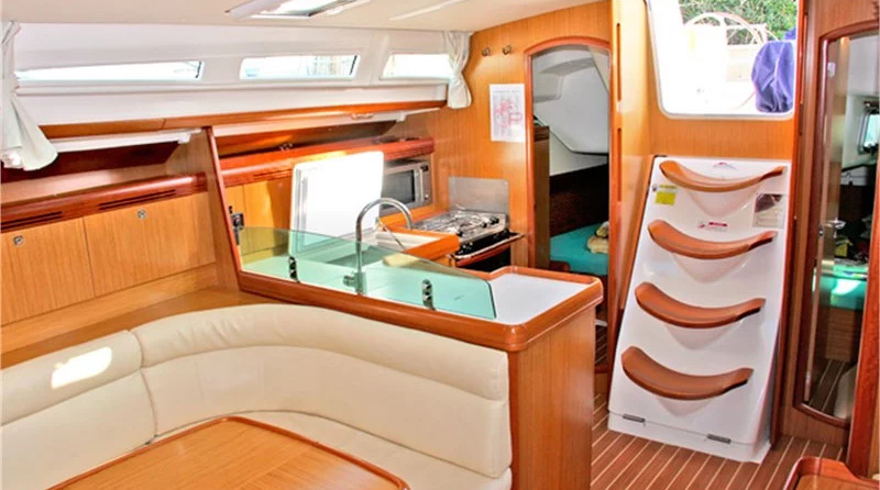 Sun Odyssey 42i (3Cab)