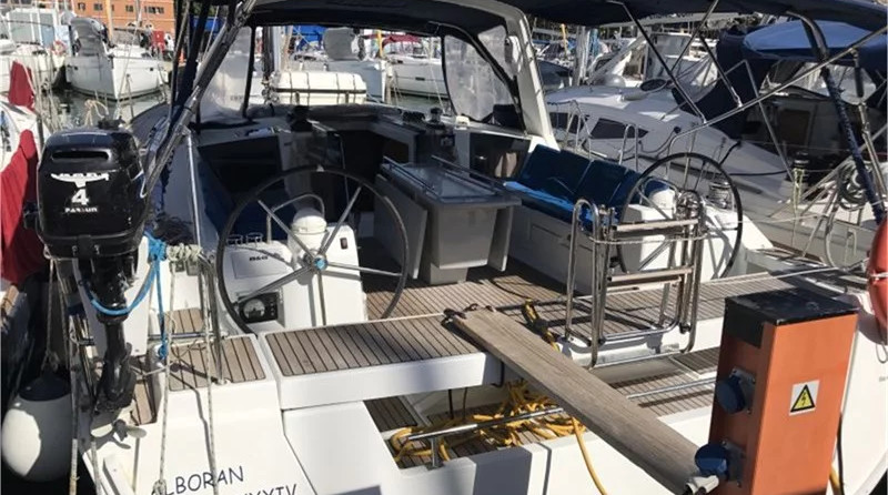 Oceanis 45 (4Cab)
