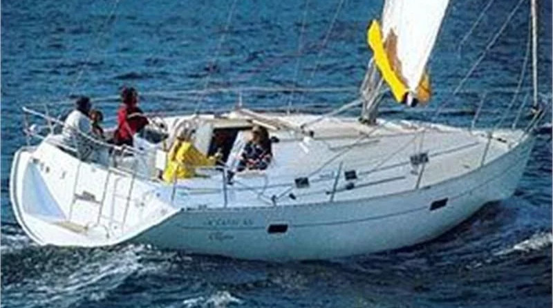 Oceanis 361 (3Cab)