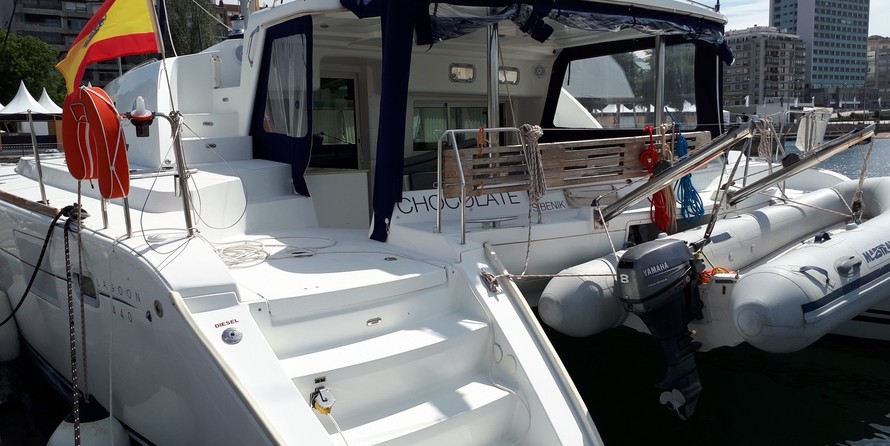 Lagoon 400