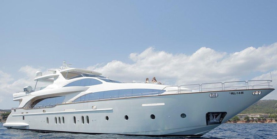 Azimut 116