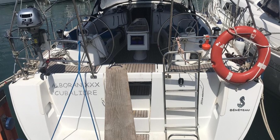 Beneteau Oceanis 43
