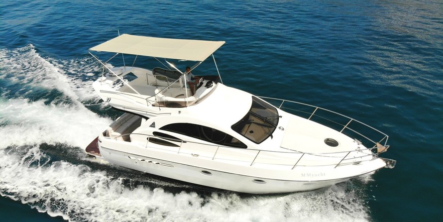 Azimut 39 Fly