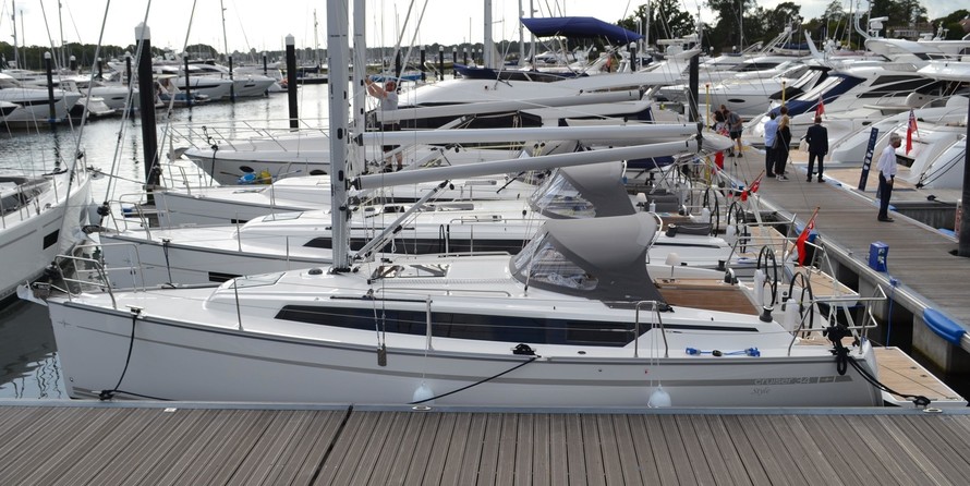 Bavaria CRUISER 34