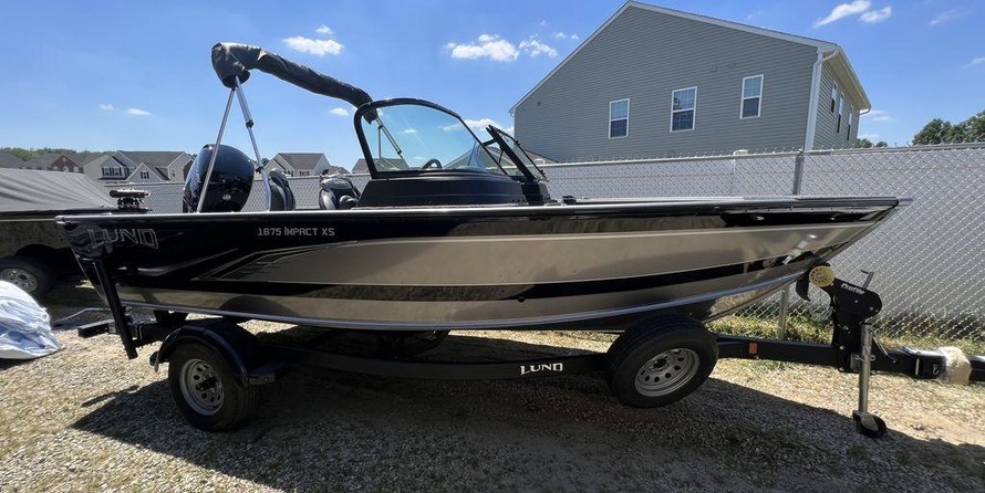 Lund Boats 1875 Impact Sport