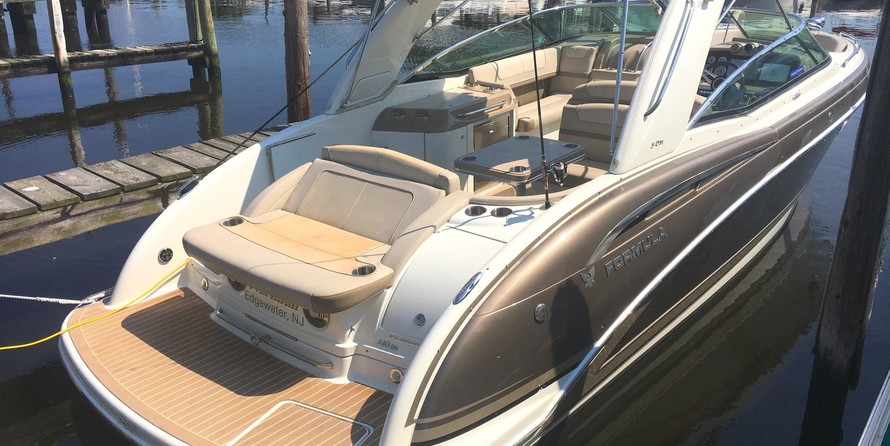 Formula 310 Bowrider