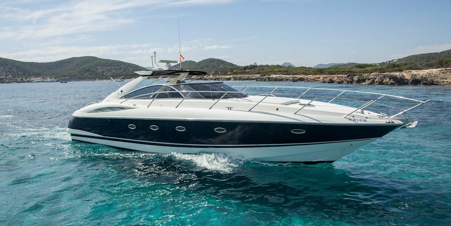 Sunseeker Camargue 52