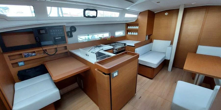 Sun Odyssey 410 - 3 cab.